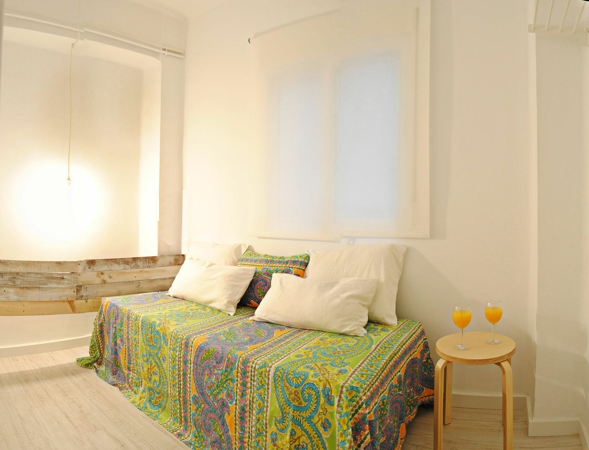 Suncity Alonso De Palencia Apartamentos Malaga Exterior photo