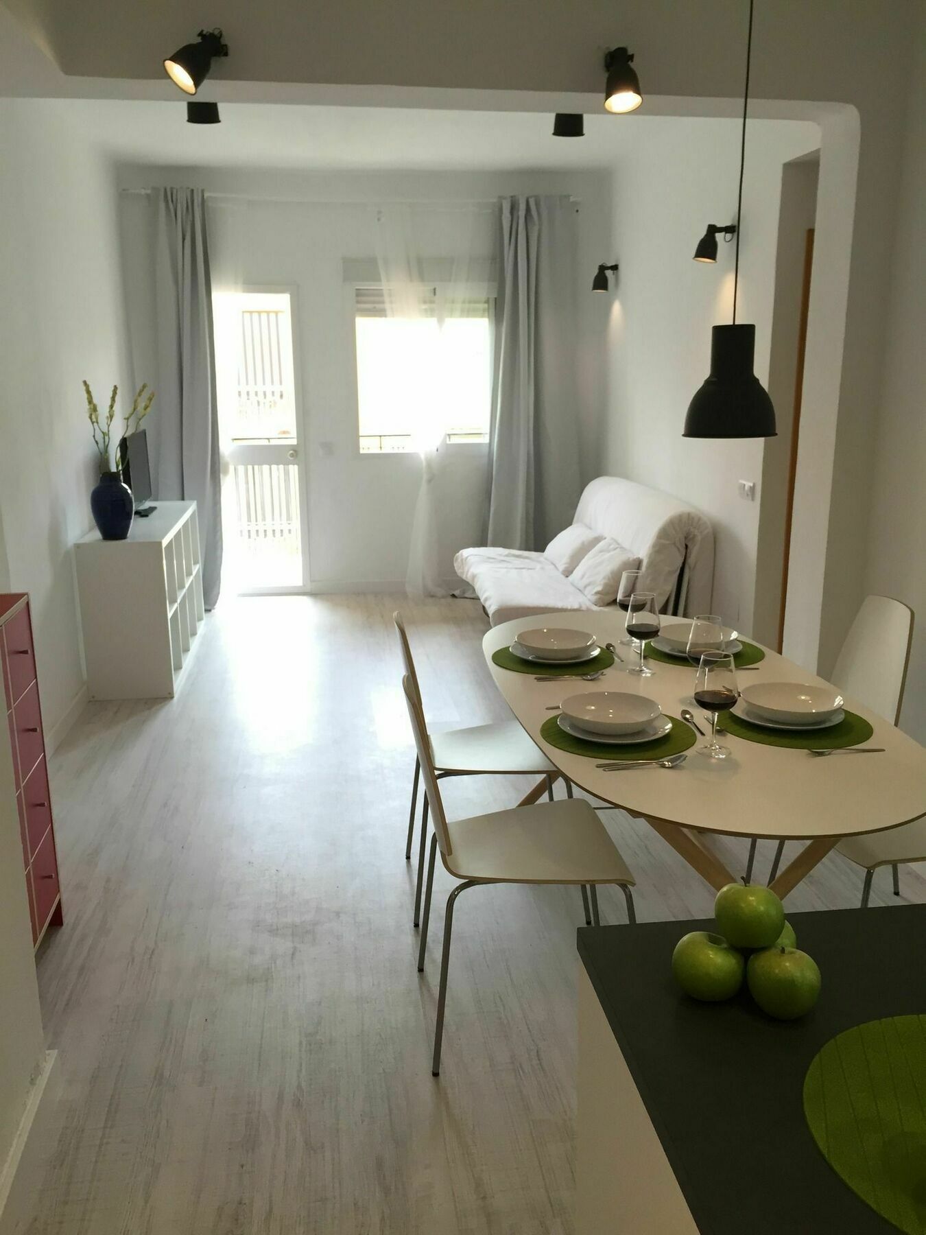 Suncity Alonso De Palencia Apartamentos Malaga Exterior photo